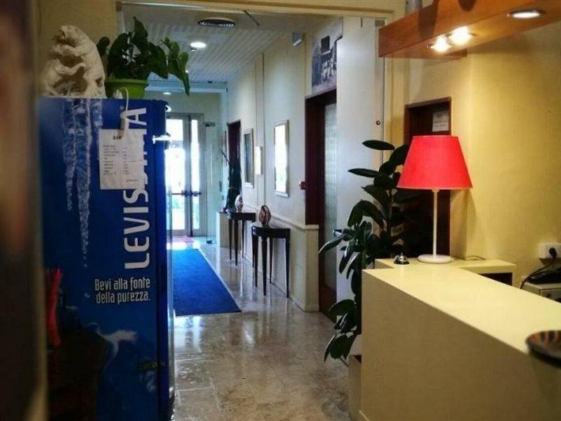 Hotel Riviera Rimini Exterior foto