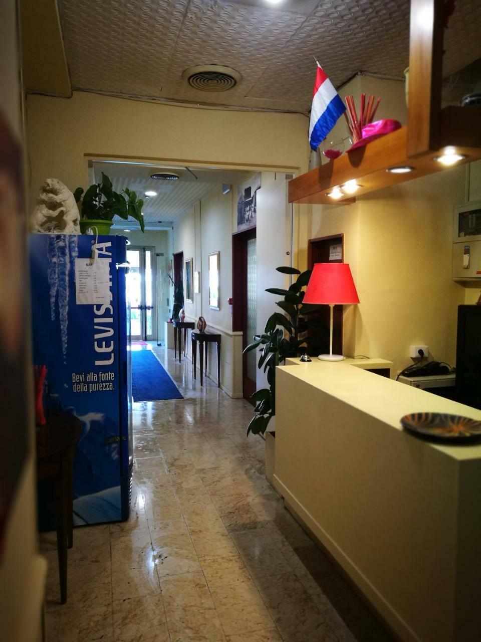 Hotel Riviera Rimini Exterior foto